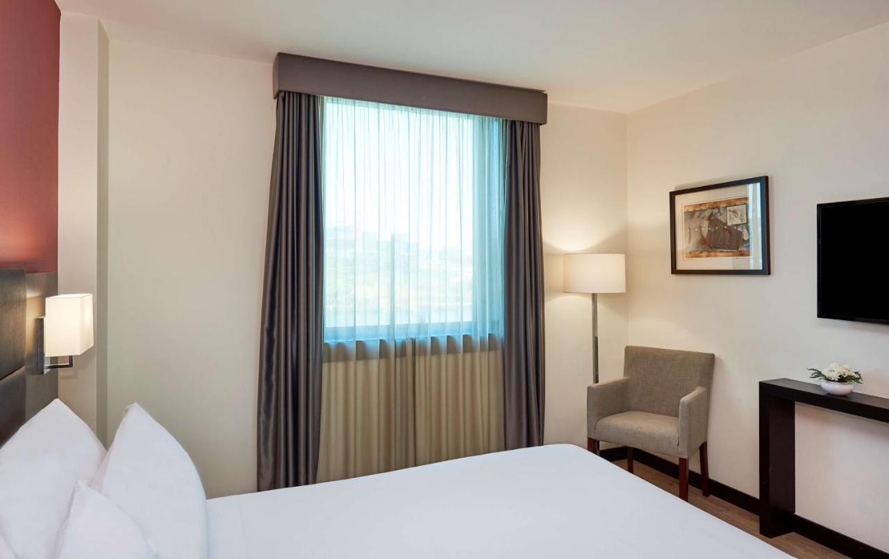 Nh Coimbra Dona Ines Otel Dış mekan fotoğraf