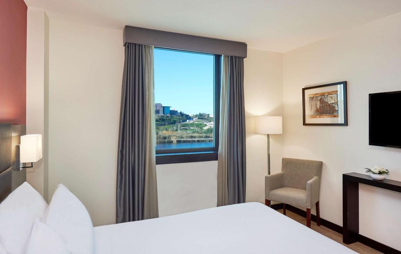 Nh Coimbra Dona Ines Otel Dış mekan fotoğraf