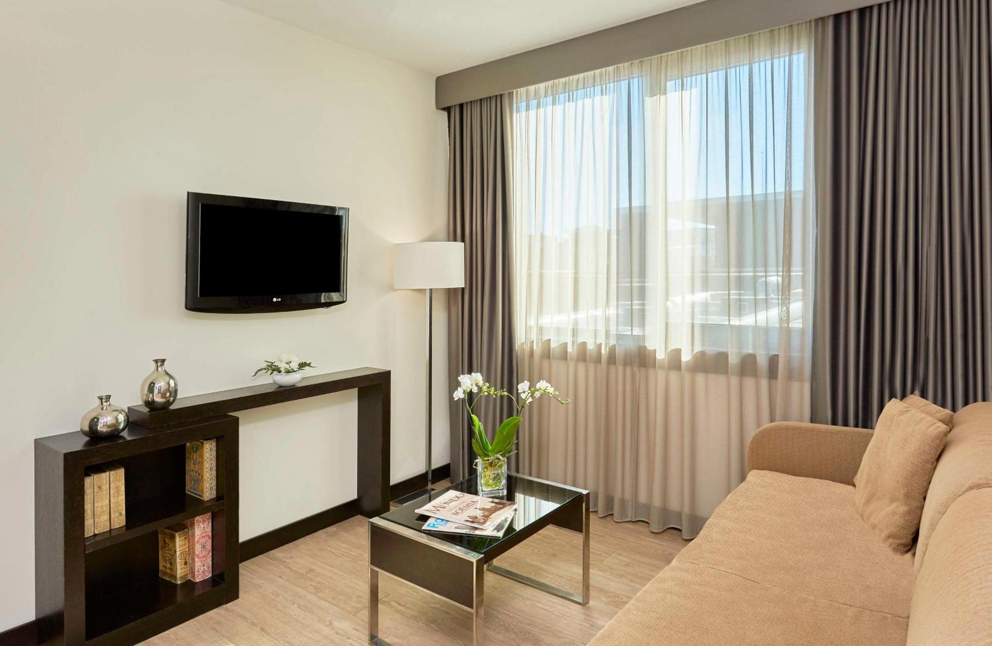 Nh Coimbra Dona Ines Otel Dış mekan fotoğraf